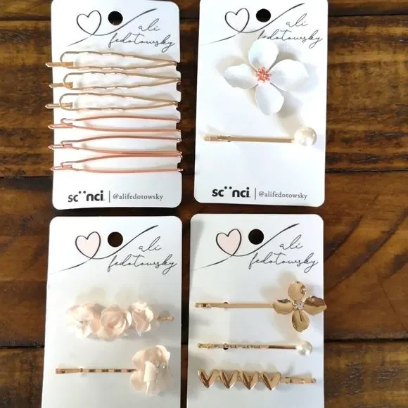 Accessory Lot - Picture 5 of 7